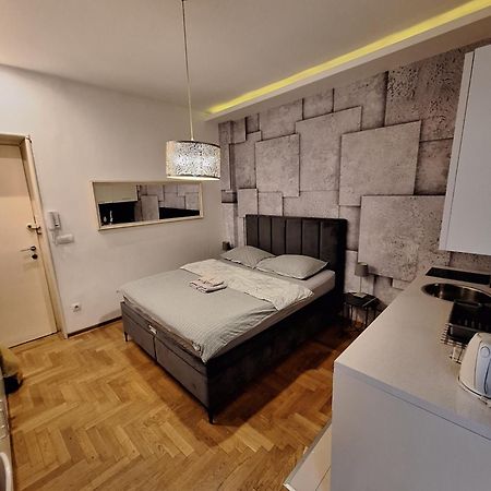 Square M. Apartment Белград Екстериор снимка